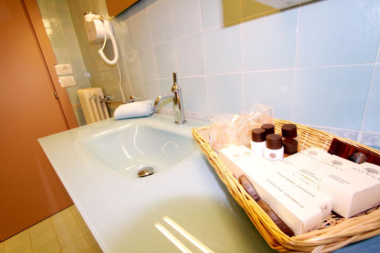 Villa Paola B&B Siena Zewnętrze zdjęcie